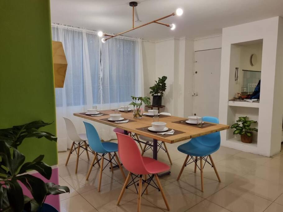 El Jardin De Manila Lejlighed Medellín Eksteriør billede